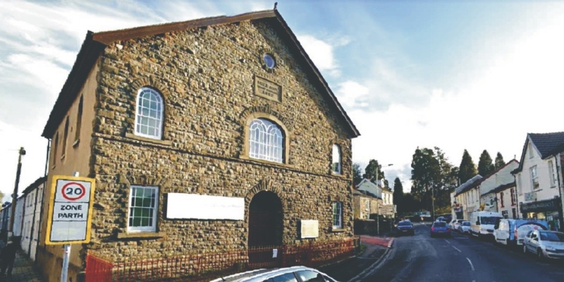 Grant will restore 'iconic' Welsh Baptist chapel 